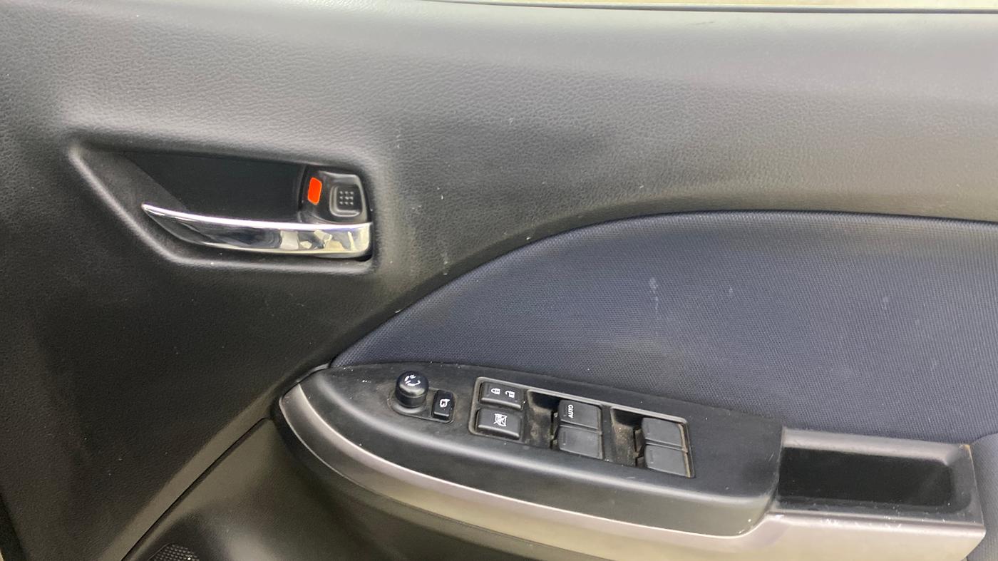 2021 Maruti Baleno ZETA PETROL 1.2, Petrol, Manual, 53,685 km, Driver Side Door Panels Control