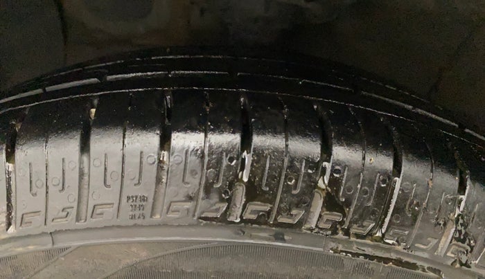 2014 Hyundai Grand i10 ASTA 1.2 KAPPA VTVT, Petrol, Manual, 84,362 km, Left Front Tyre Tread