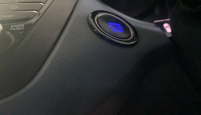 2016 Hyundai i20 Active 1.4 SX, Diesel, Manual, 64,863 km, Keyless Start/ Stop Button