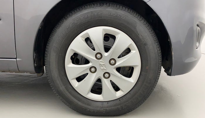 2012 Hyundai i10 MAGNA 1.2, Petrol, Manual, 14,300 km, Right Front Wheel