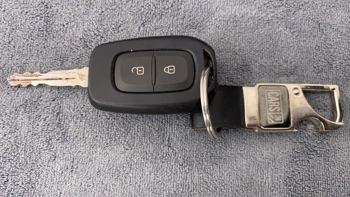 2020 Renault TRIBER 1.0 RXT, Petrol, Manual, 22,626 km, Key Close Up