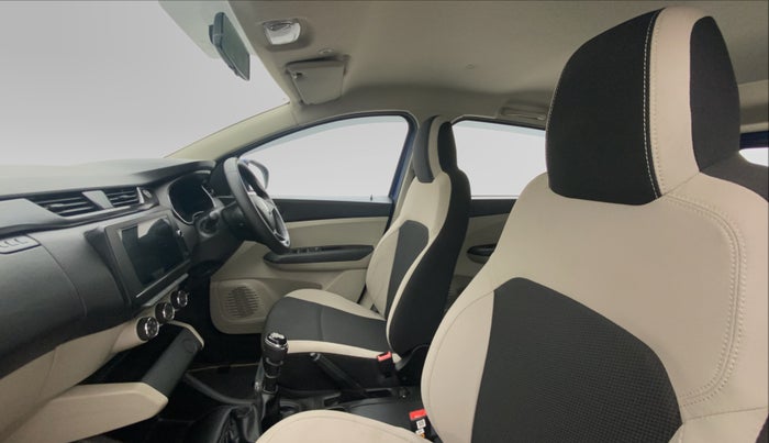 2020 Renault TRIBER 1.0 RXT, Petrol, Manual, 22,626 km, Right Side Front Door Cabin