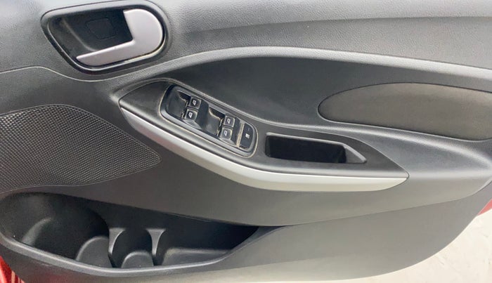 2016 Ford New Figo TITANIUM 1.2 PETROL MT, Petrol, Manual, 24,042 km, Driver Side Door Panels Control