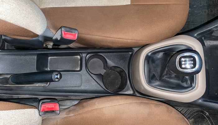 2017 Hyundai Grand i10 SPORTZ 1.2 KAPPA VTVT, Petrol, Manual, 59,686 km, Gear Lever