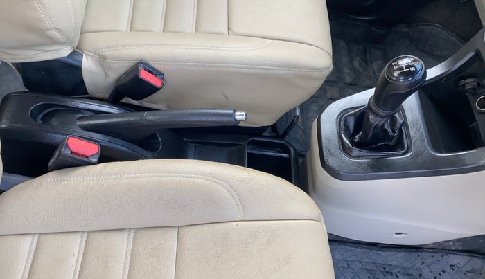 2022 Maruti New Wagon-R ZXI 1.2, Petrol, Manual, 27,107 km, Gear Lever