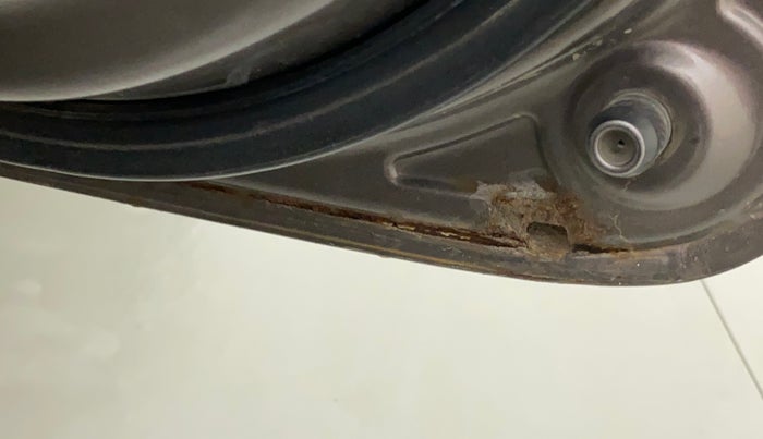 2013 Honda Brio S MT, Petrol, Manual, 56,545 km, Right rear door - Slightly rusted