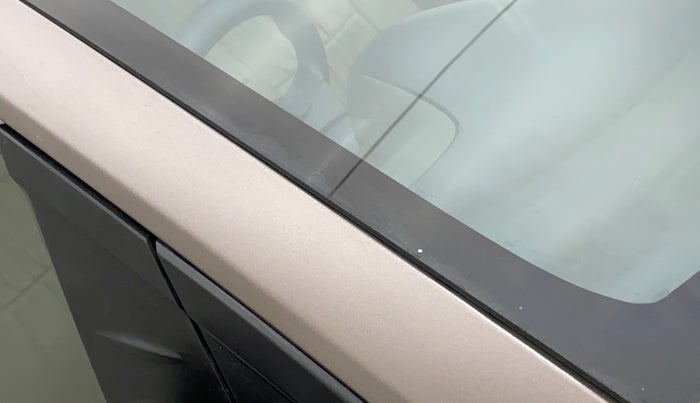 2013 Honda Brio S MT, Petrol, Manual, 56,545 km, Right A pillar - Paint is slightly faded