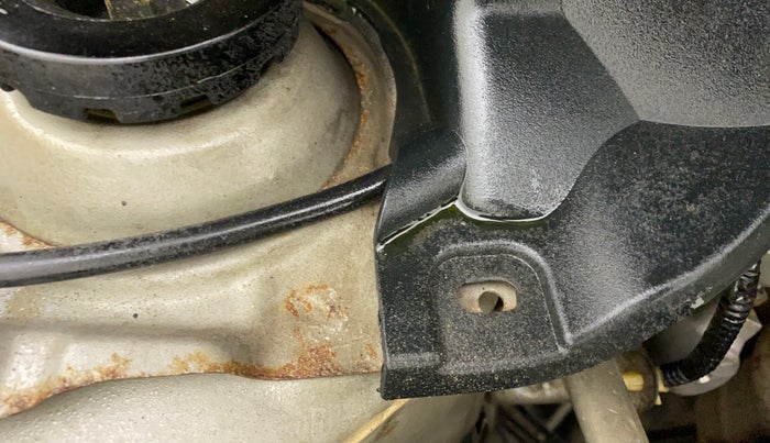 2013 Honda Brio S MT, Petrol, Manual, 56,545 km, Bonnet (hood) - Cowl vent panel has minor damage