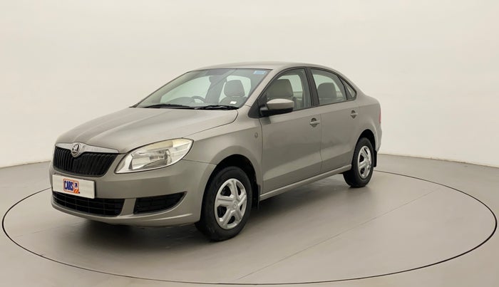 2013 Skoda Rapid 1.6 MPI ACTIVE, Petrol, Manual, 72,404 km, Left Front Diagonal
