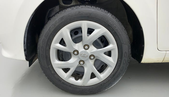 2017 Hyundai Grand i10 SPORTS 1.2 VTVT, Petrol, Manual, 36,284 km, Left Front Wheel