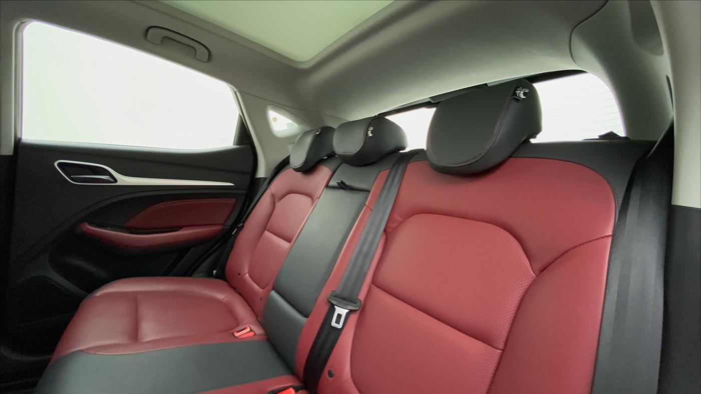 2022 MG ASTOR SAVVY 1.5 CVT S RED, Petrol, Automatic, 3,751 km, Right Side Rear Door Cabin