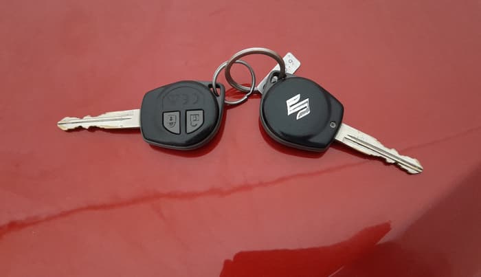 2018 Maruti Vitara Brezza ZDI, Diesel, Manual, 93,901 km, Key Close Up