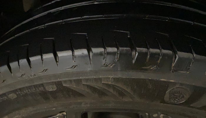 2023 Tata Harrier FEARLESS PLUS DARK EDITION AT, Diesel, Automatic, 42,098 km, Left Rear Tyre Tread