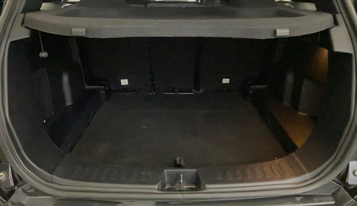 2023 Tata Harrier FEARLESS PLUS DARK EDITION AT, Diesel, Automatic, 42,098 km, Boot Inside