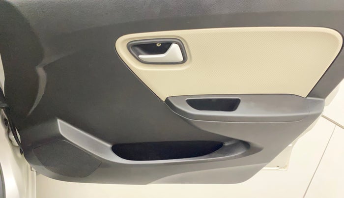 2021 Maruti Alto LXI O, Petrol, Manual, 2,632 km, Driver Side Door Panels Control