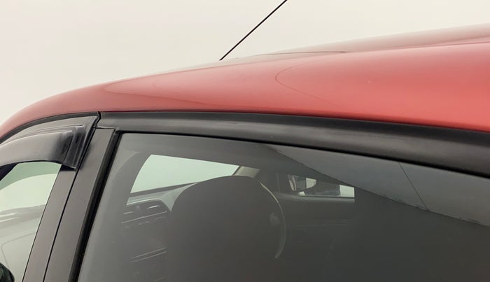 2016 Renault Kwid RXT 0.8, Petrol, Manual, 60,909 km, Rear left door - Door visor damaged