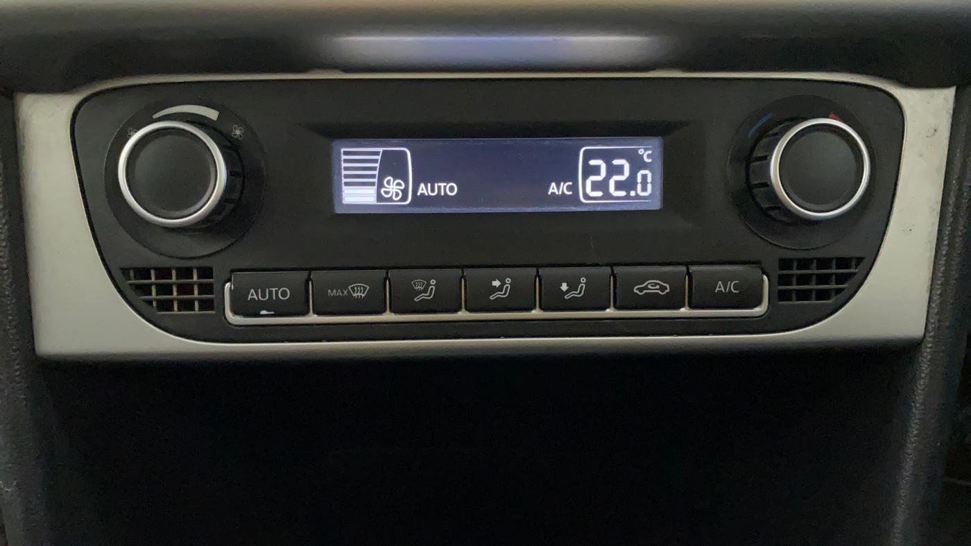 2018 Volkswagen Ameo HIGHLINE PLUS 1.0L 16 ALLOY, Petrol, Manual, 41,996 km, Automatic Climate Control