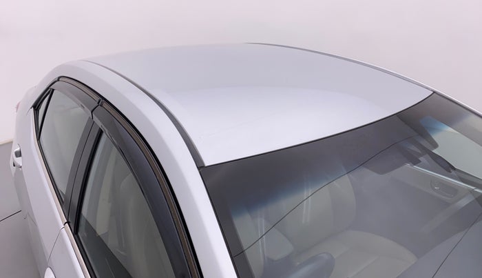 2016 Toyota Corolla Altis VL AT, Petrol, Automatic, 94,343 km, Roof