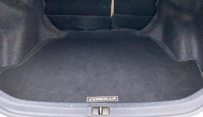2016 Toyota Corolla Altis VL AT, Petrol, Automatic, 94,343 km, Boot Inside