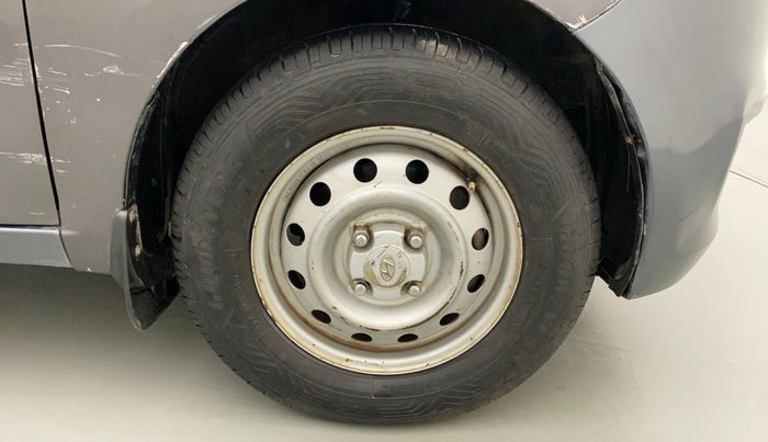 2011 Hyundai i10 ERA 1.1, Petrol, Manual, 43,548 km, Right Front Wheel