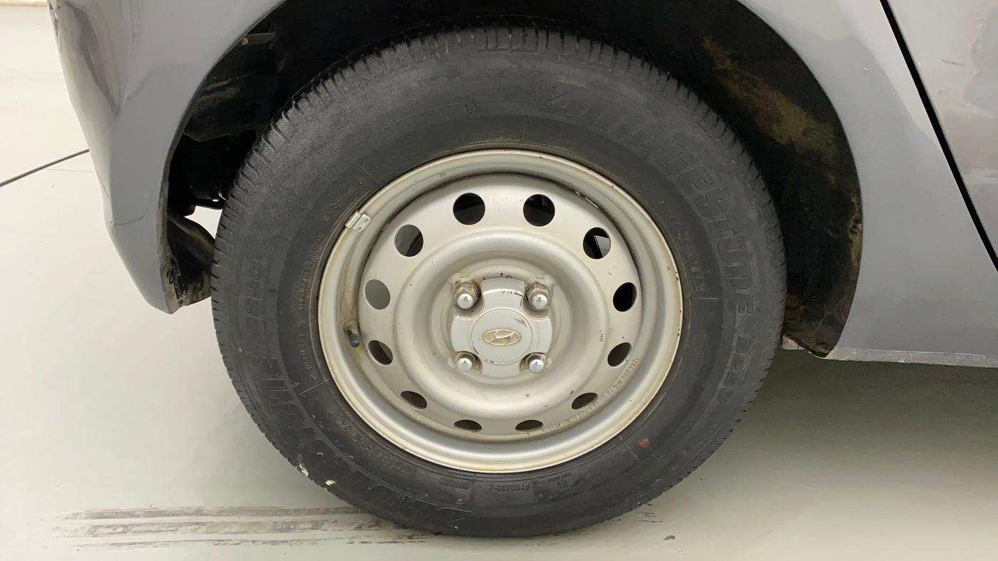 2011 Hyundai i10 ERA 1.1, Petrol, Manual, 43,548 km, Right Rear Wheel