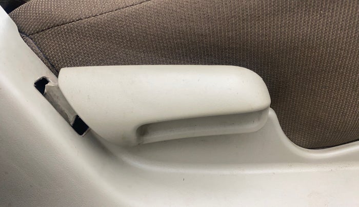 2016 Maruti Celerio ZXI AMT, Petrol, Automatic, 75,115 km, Driver Side Adjustment Panel