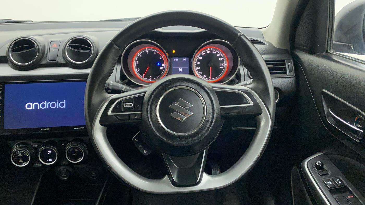 2018 Maruti Swift ZXI AMT, Petrol, Automatic, 32,621 km, Steering Wheel Close Up