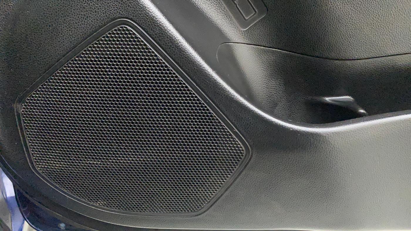 2018 Maruti Swift ZXI AMT, Petrol, Automatic, 32,621 km, Speaker