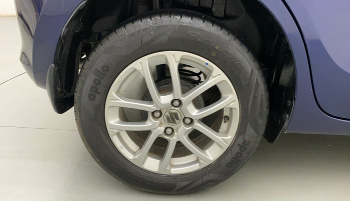 2018 Maruti Swift ZXI AMT, Petrol, Automatic, 32,621 km, Right Rear Wheel