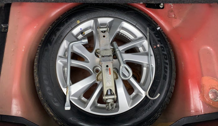 2012 Maruti Swift ZXI, Petrol, Manual, 22,536 km, Spare Tyre
