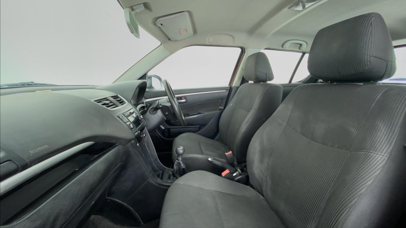 2012 Maruti Swift ZXI, Petrol, Manual, 22,536 km, Right Side Front Door Cabin