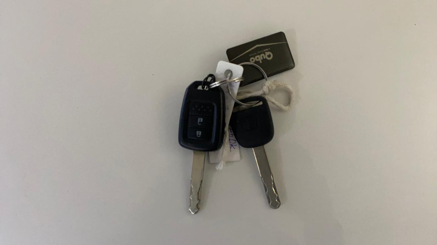 2017 Honda Jazz 1.2L I-VTEC V AT, Petrol, Automatic, 82,199 km, Key Close Up