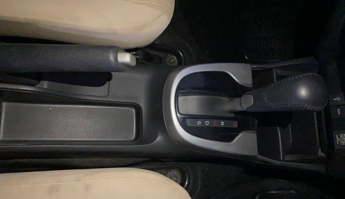 2017 Honda Jazz 1.2L I-VTEC V AT, Petrol, Automatic, 82,232 km, Gear Lever