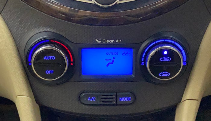 2011 Hyundai Verna FLUIDIC 1.6 VTVT SX, Petrol, Manual, 77,282 km, Automatic Climate Control