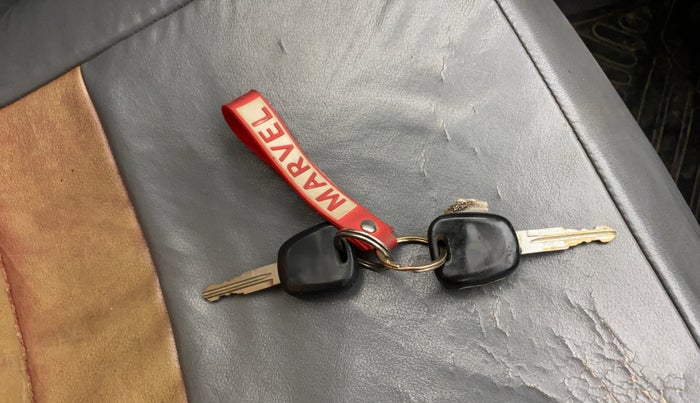 2013 Maruti Alto K10 VXI, Petrol, Manual, 37,912 km, Key Close Up