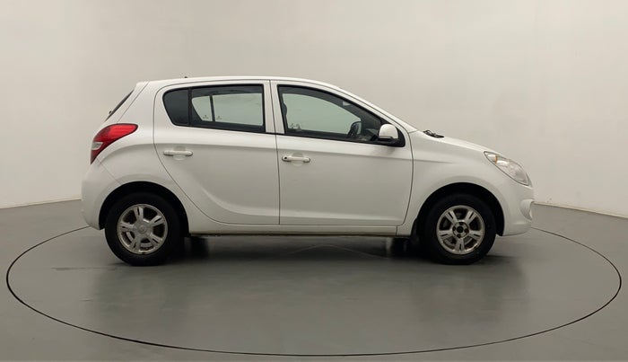 2011 Hyundai i20 ASTA 1.2, Petrol, Manual, 72,357 km, Right Side
