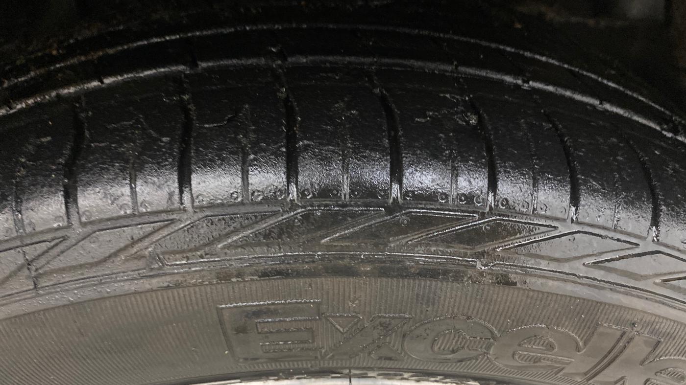2021 Tata NEXON XZA PLUS PETROL, Petrol, Automatic, 40,514 km, Right Front Tyre Tread