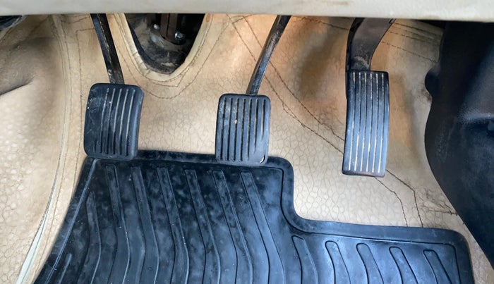 2019 Hyundai NEW SANTRO SPORTZ CNG, CNG, Manual, 60,561 km, Pedals