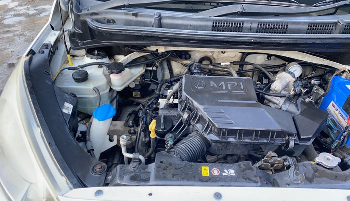 2019 Hyundai NEW SANTRO SPORTZ CNG, CNG, Manual, 60,561 km, Engine View - Right