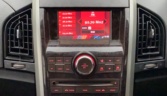 2013 Mahindra XUV500 W8, Diesel, Manual, 82,155 km, Infotainment System