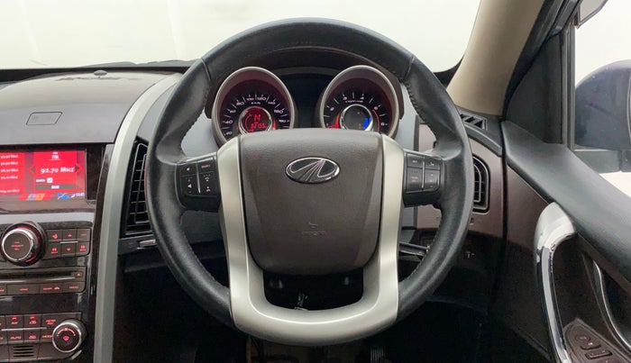 2013 Mahindra XUV500 W8, Diesel, Manual, 82,155 km, Steering Wheel Close Up