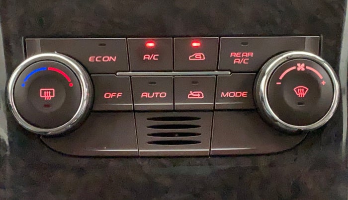 2013 Mahindra XUV500 W8, Diesel, Manual, 82,155 km, Automatic Climate Control