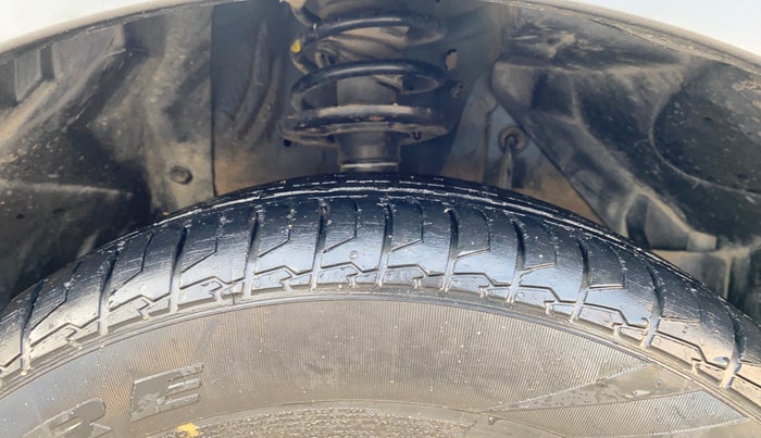 2021 Maruti S Cross ZETA 1.5, Petrol, Manual, 28,379 km, Right Front Tyre Tread