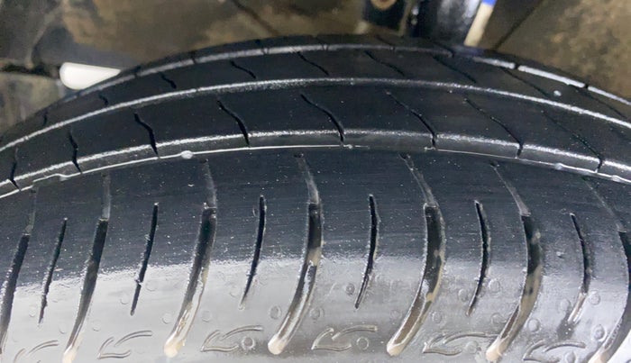 2020 Maruti Baleno DELTA 1.2 K12, Petrol, Manual, 19,426 km, Left Front Tyre Tread