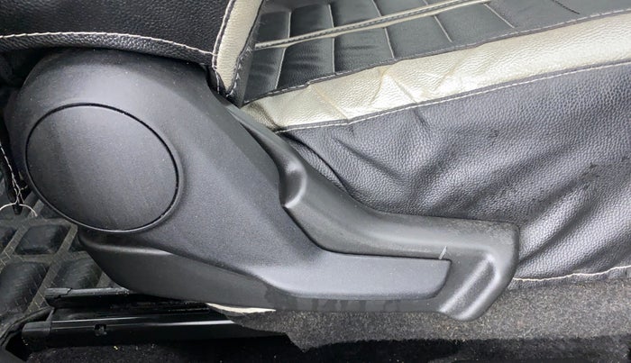 2020 Maruti Baleno DELTA 1.2 K12, Petrol, Manual, 19,426 km, Driver Side Adjustment Panel