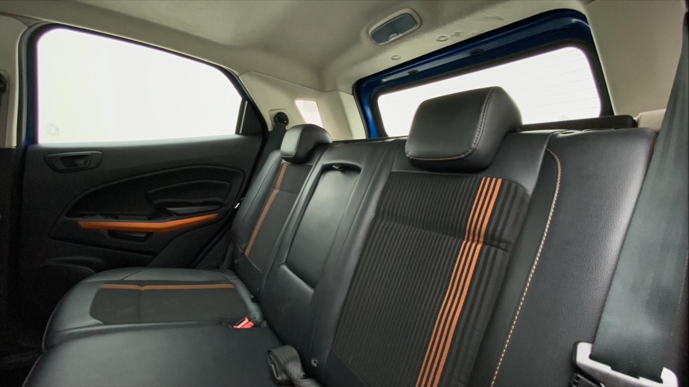 2018 Ford Ecosport 1.5  TITANIUM SPORTS(SUNROOF), Diesel, Manual, 69,914 km, Right Side Rear Door Cabin
