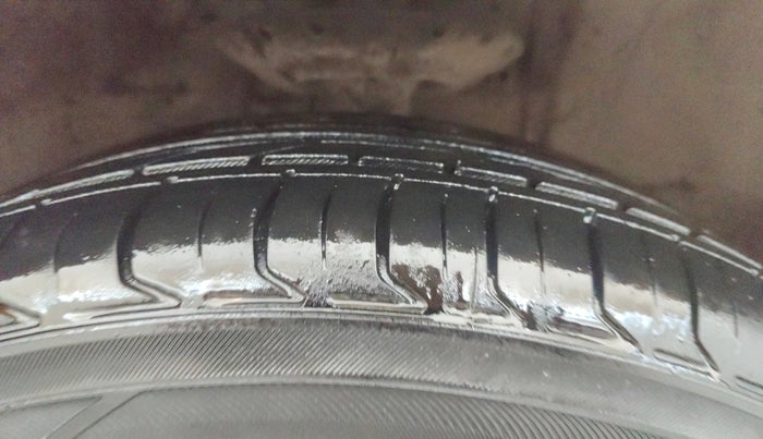 2017 Honda BR-V 1.5L I-VTEC VX, Petrol, Manual, 69,145 km, Right Front Tyre Tread