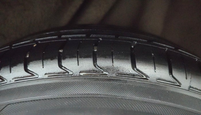 2017 Honda BR-V 1.5L I-VTEC VX, Petrol, Manual, 69,145 km, Right Rear Tyre Tread