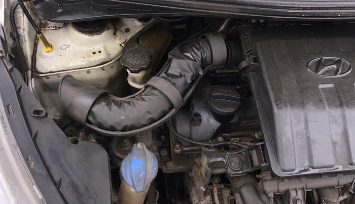 2016 Hyundai Xcent S 1.2 SPECIAL EDITION, Petrol, Manual, 72,959 km, Engine View - Right