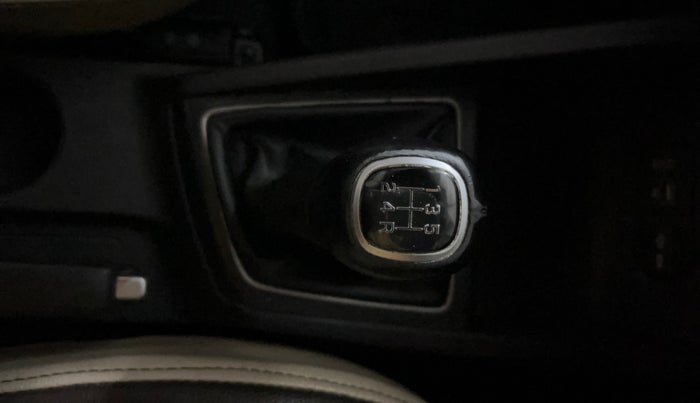 2015 Hyundai Elite i20 SPORTZ 1.2, Petrol, Manual, 54,437 km, Gear Lever